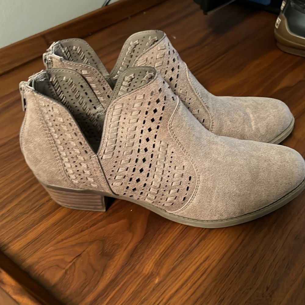 Cute bootie